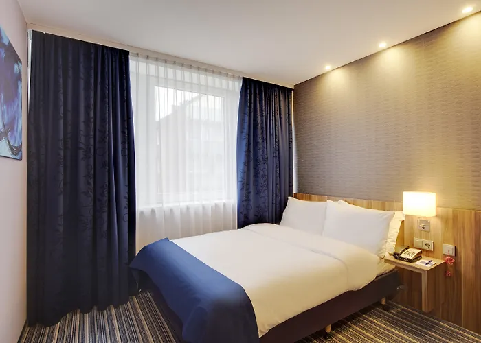 Premier Inn Hamburg City Alster